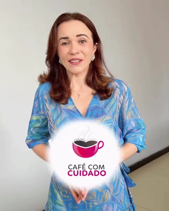Encontro do Café com Cuidado, conduzido pela psicóloga oncológica da Preciore