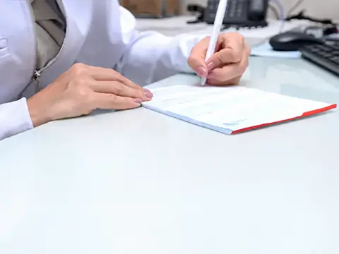 Registro do histórico familiar em prontuário, durante a consulta